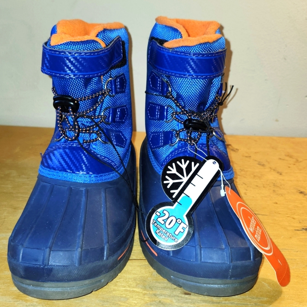 Wonder Nation Boys Winter Boots Size 1 NWT 3M Insulated Snow Shoes Multi-Color